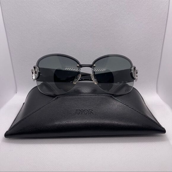 Dior Women's Black & Green Gradient Wrap Belt Buckle Logo Sunglasses - Picture 9 of 16